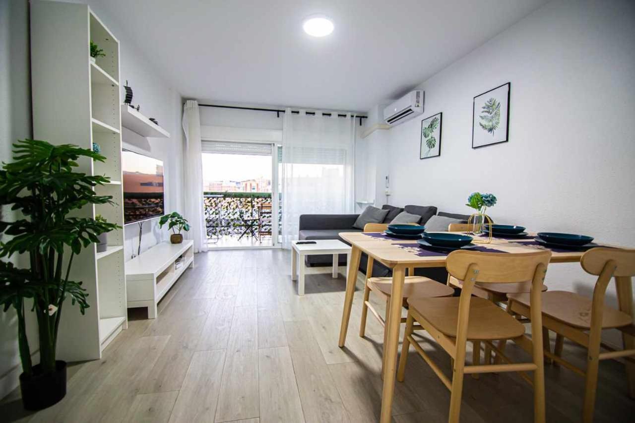 Apartamento Heroes De Sostoa مالقة المظهر الخارجي الصورة