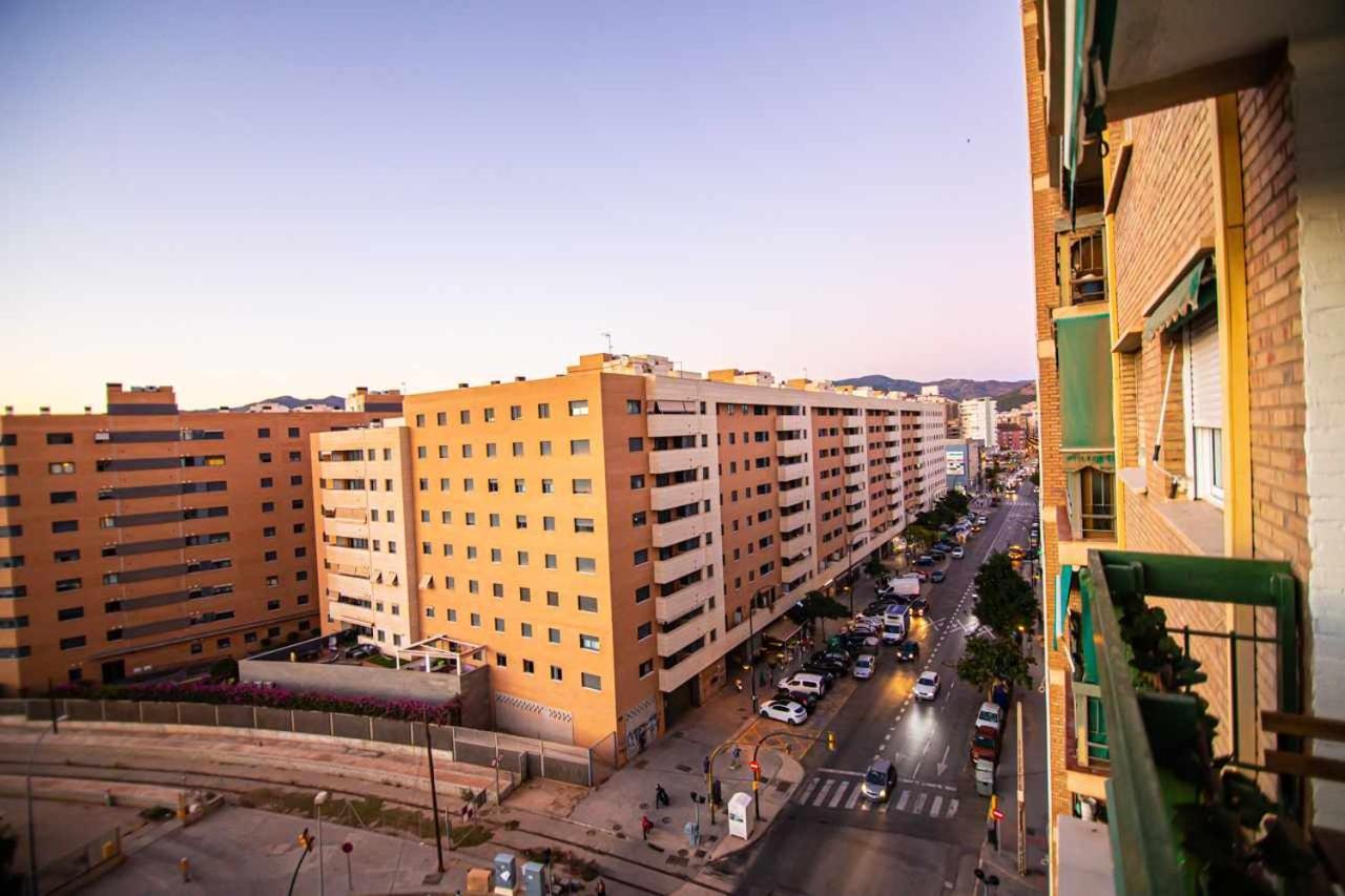 Apartamento Heroes De Sostoa مالقة المظهر الخارجي الصورة