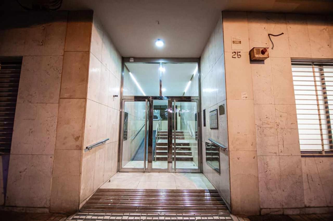Apartamento Heroes De Sostoa مالقة المظهر الخارجي الصورة