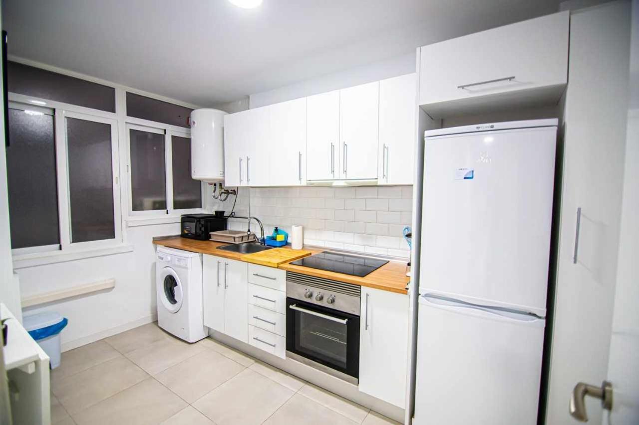 Apartamento Heroes De Sostoa مالقة المظهر الخارجي الصورة